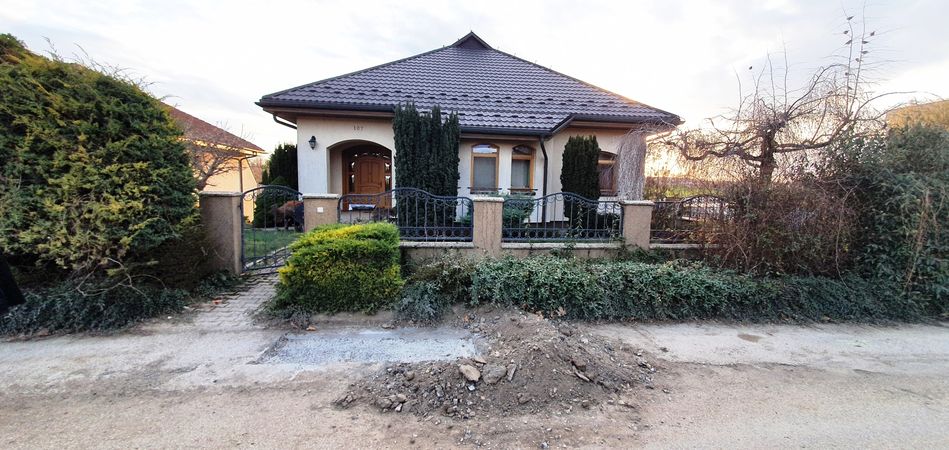 Rodinný dom - RD, Palárikovo, 1000 m2 | 170.000 €  | foto