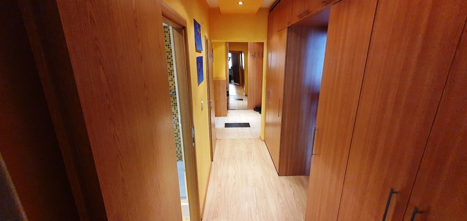  REZERVOVANÉ 4-izbový byt, Banská Bystrica, Spojová | cena na vyžiadanie | foto