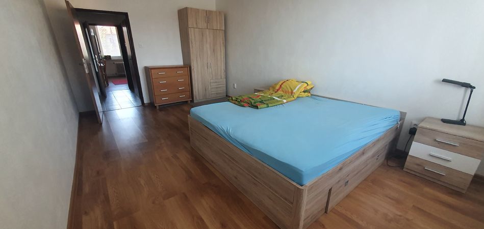 PRENAJATÉ 2-izbový byt, Banská Bystrica, 29. augusta, 64 m2 | 580 €/mes. vrátane energií  | foto