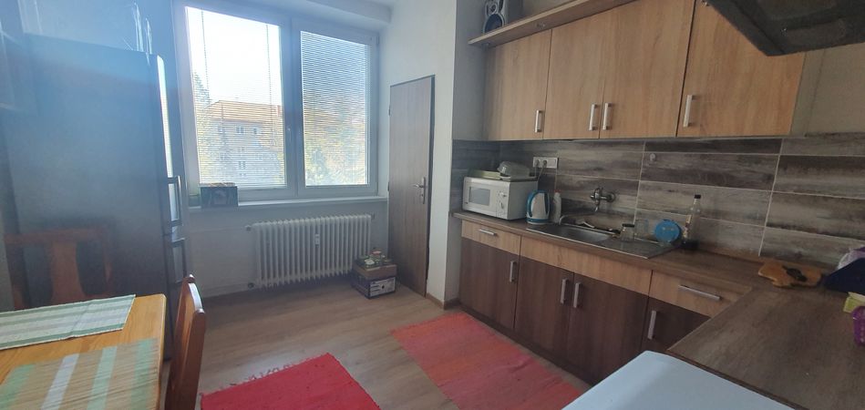 PRENAJATÉ 2-izbový byt, Banská Bystrica, 29. augusta, 64 m2 | 580 €/mes. vrátane energií  | foto