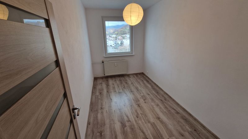 REZERVOVANÉ 3-izbový byt, Banská Bystrica, Limbová, 63 m2 | 175.000 €  | foto