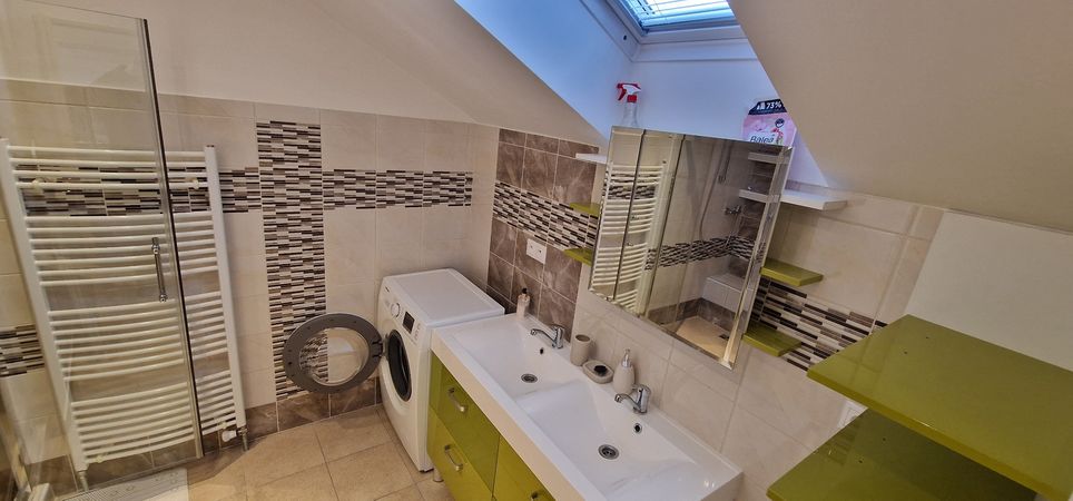 PRENAJATÉ 3-izbový byt, Banská Bystrica, Na Karlove, 95 m2 | cena na vyžiadanie | foto