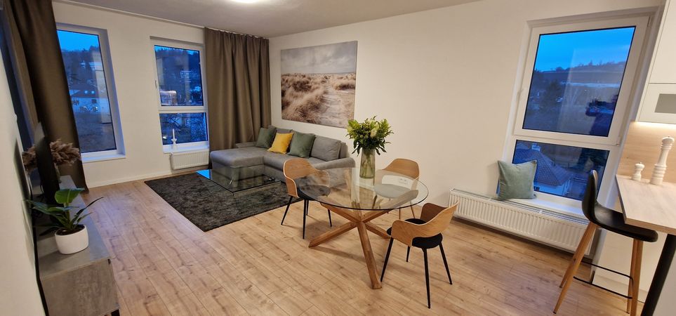 2-izbový byt, Banská Bystrica, Petelenova, 60 m2 | 900 €/mes. bez energií  | foto