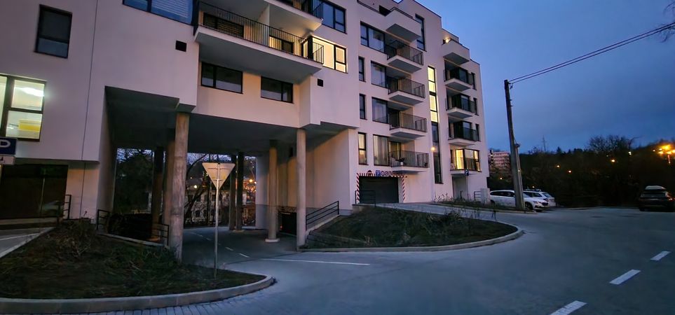 2-izbový byt, Banská Bystrica, Petelenova, 60 m2 | 1.000 €/mes. bez energií  | foto