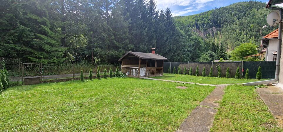 PREDANÉ Rodinný dom - RD, Podbrezová,  | cena na vyžiadanie | foto