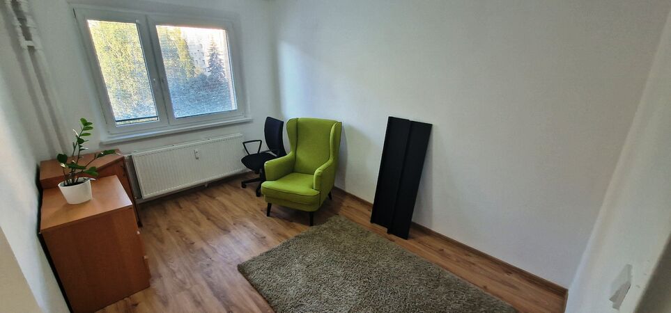 PRENAJATÉ 3-izbový byt, Banská Bystrica, Bernolákova, 65 m2 | cena na vyžiadanie | foto