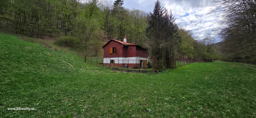 REZERVOVANÉ Chata/RD, Banská Bystrica, Kremnička, 120 m2 | cena na vyžiadanie | foto