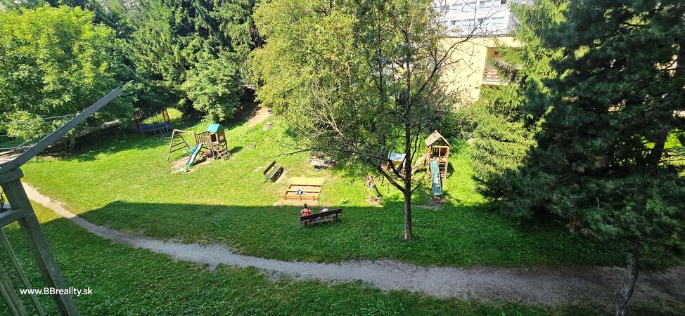 4-izbový byt, Banská Bystrica, Horná, 83 m2 | 1.000 €  | foto