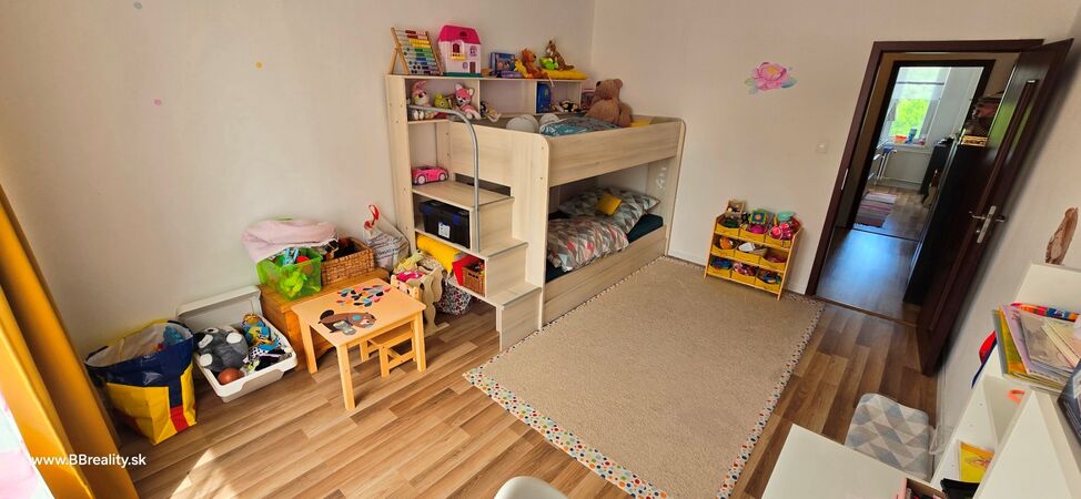 PRENAJATÉ 3-izbový byt, Banská Bystrica, Tr. Hradca Králové, 62 m2 | cena na vyžiadanie | foto