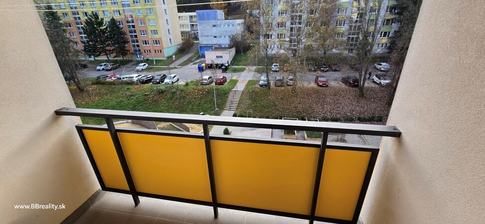 REZERVOVANÉ 3-izbový byt, Banská Bystrica, Tulská, 70 m2 | cena na vyžiadanie | foto