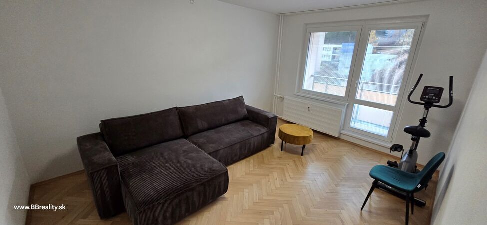 REZERVOVANÉ 3-izbový byt, Banská Bystrica, Tulská, 70 m2 | cena na vyžiadanie | foto