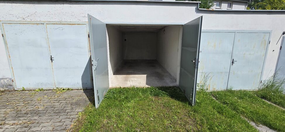 Garáž, Banská Bystrica, Gaštanová, 20 m2 | 29.000 €  | foto