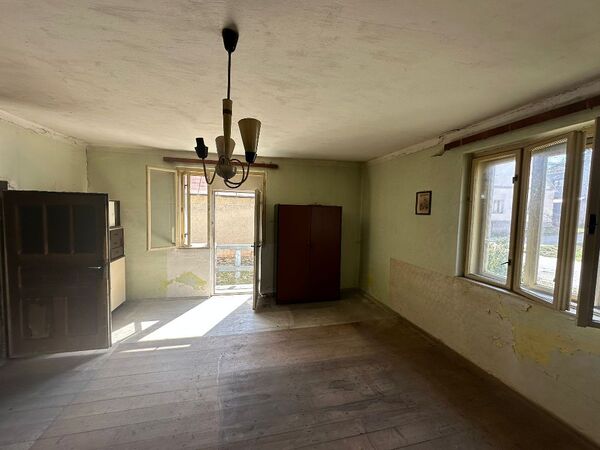 Rodinný dom - RD, Bacúch, 573 m2 | 49.000 €  | foto
