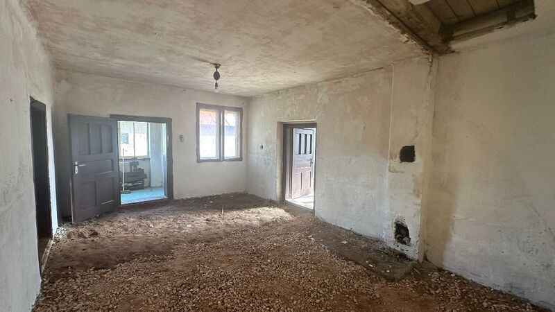 Rodinný dom - RD, Bacúch, 647 m2 | 59.000 €  | foto