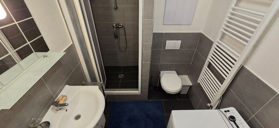 REZERVOVANÉ 2-izbový byt, Banská Bystrica, Zvolenská cesta, 31  m2 | cena na vyžiadanie | foto