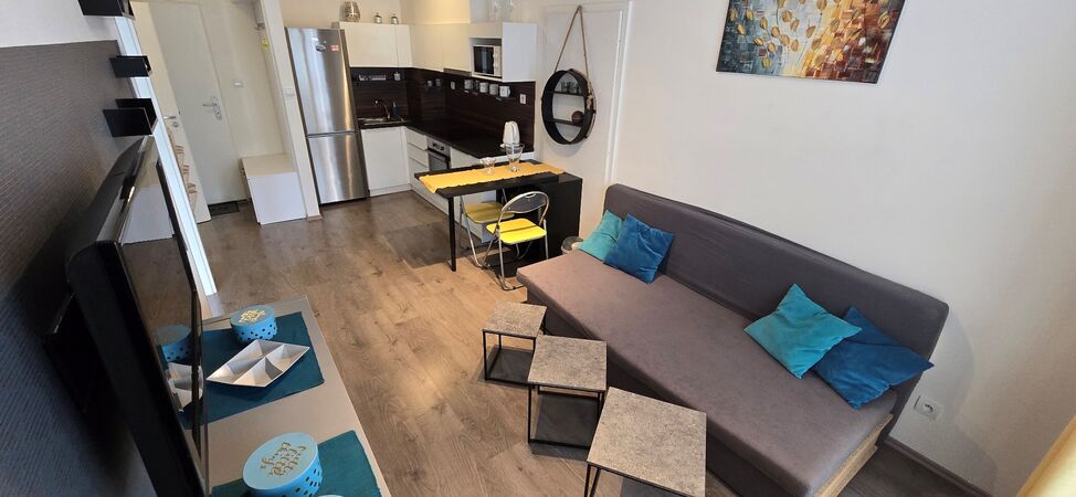 REZERVOVANÉ 2-izbový byt, Banská Bystrica, Zvolenská cesta, 31  m2 | cena na vyžiadanie | foto