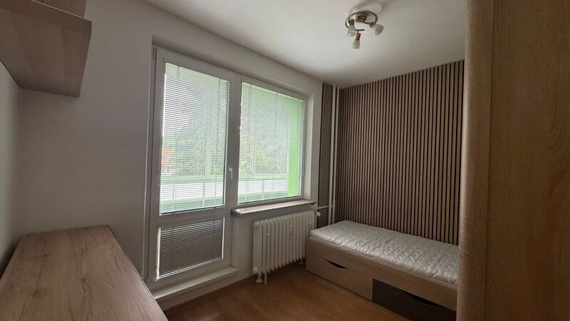 4-izbový byt, Banská Bystrica, Ružová, 96 m2 | 930 €  | foto